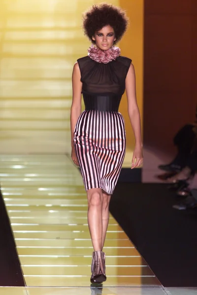 Look 8